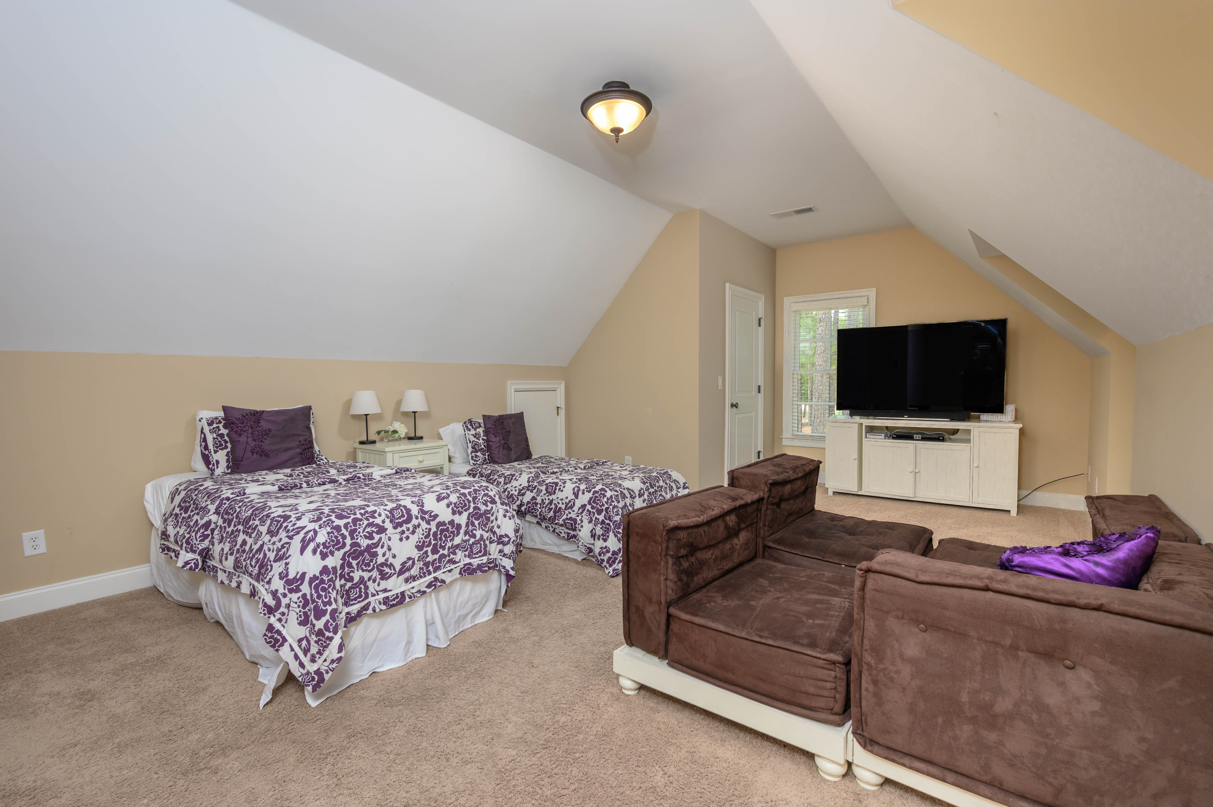 1051 Swift Creek image 27